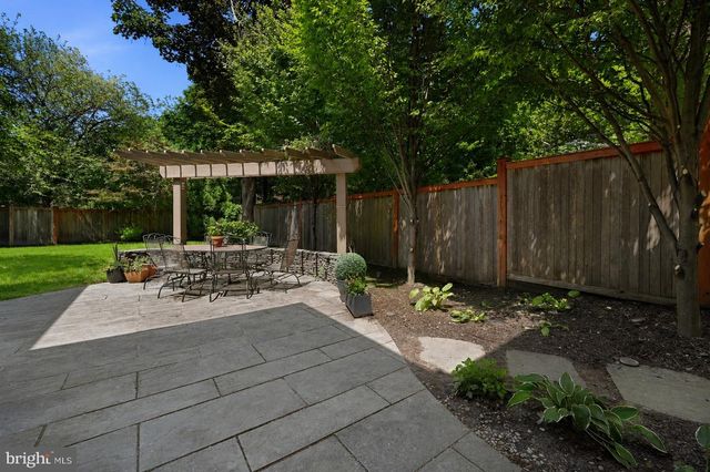 3707 MILITARY RD NW, Washington, DC 20015