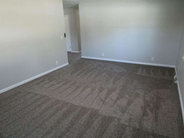 2605 Robin Rd., Salina, KS 67401