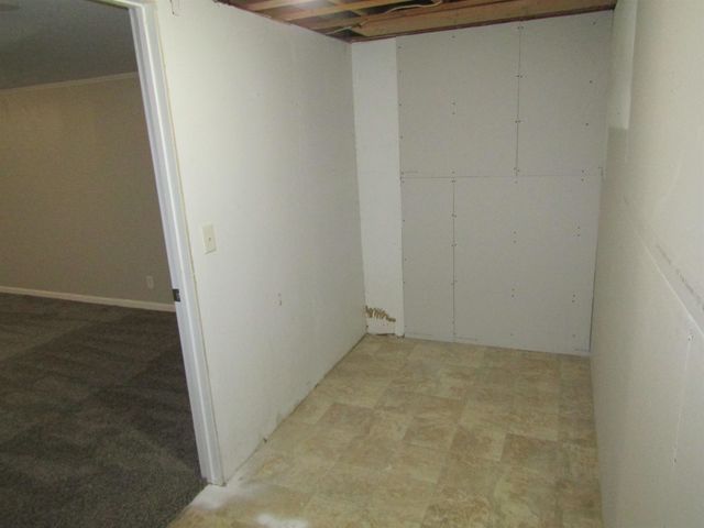 2605 Robin Rd., Salina, KS 67401