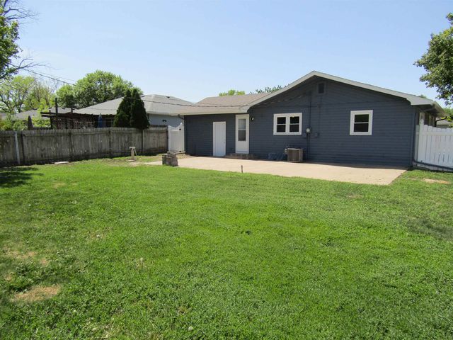 2605 Robin Rd., Salina, KS 67401