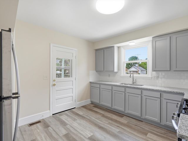 1328 Wells Street, Port Huron, MI 48060