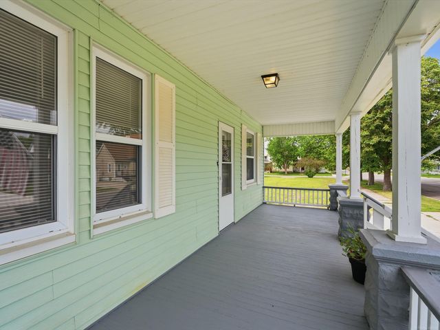 1328 Wells Street, Port Huron, MI 48060
