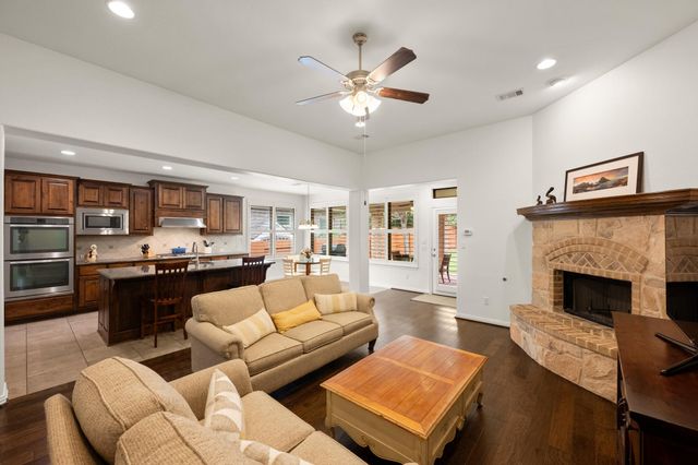178 Spyglass CV, Austin, TX 78737