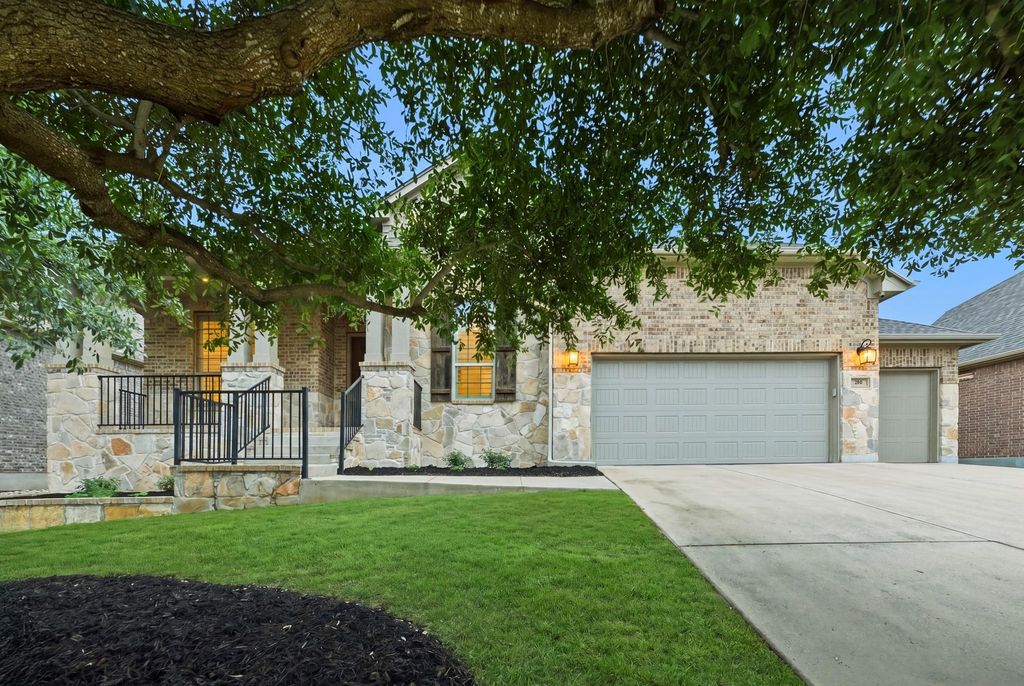 178 Spyglass CV, Austin, TX 78737