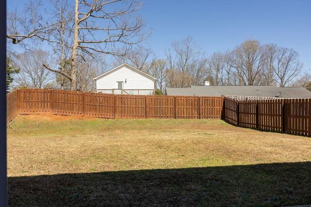 540 Craftsman Lane, Boiling Springs, SC 29316