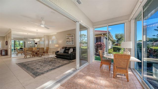 3410 CHELMSFORD COURT 3, Sarasota, FL 34235