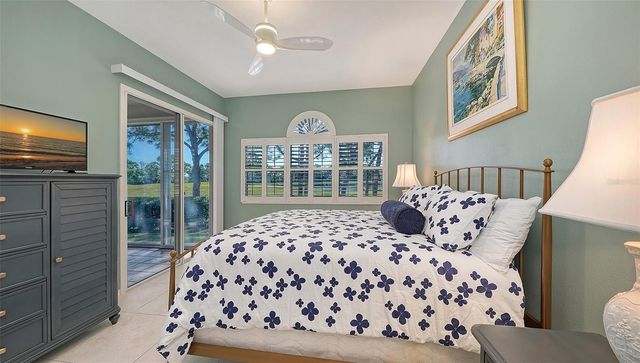 3410 CHELMSFORD COURT 3, Sarasota, FL 34235