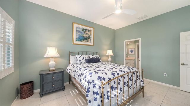 3410 CHELMSFORD COURT 3, Sarasota, FL 34235