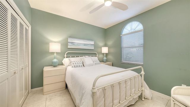 3410 CHELMSFORD COURT 3, Sarasota, FL 34235