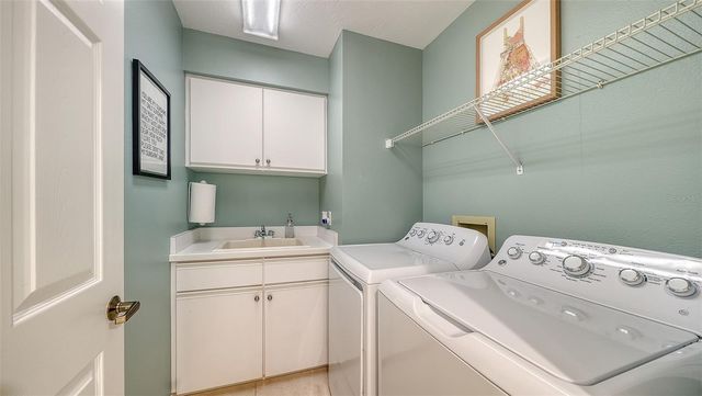 3410 CHELMSFORD COURT 3, Sarasota, FL 34235