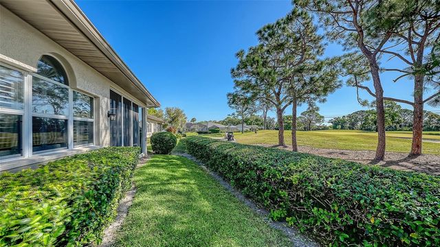 3410 CHELMSFORD COURT 3, Sarasota, FL 34235