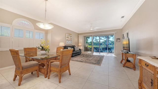 3410 CHELMSFORD COURT 3, Sarasota, FL 34235