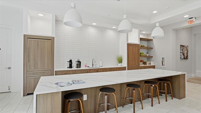 3410 CHELMSFORD COURT 3, Sarasota, FL 34235