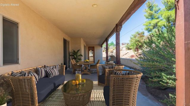 56948 Plaza Del Amigo, Yucca Valley, CA 92284