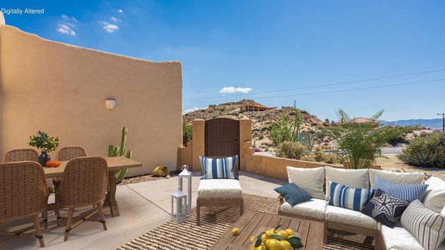 56948 Plaza Del Amigo, Yucca Valley, CA 92284