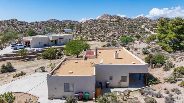 56948 Plaza Del Amigo, Yucca Valley, CA 92284