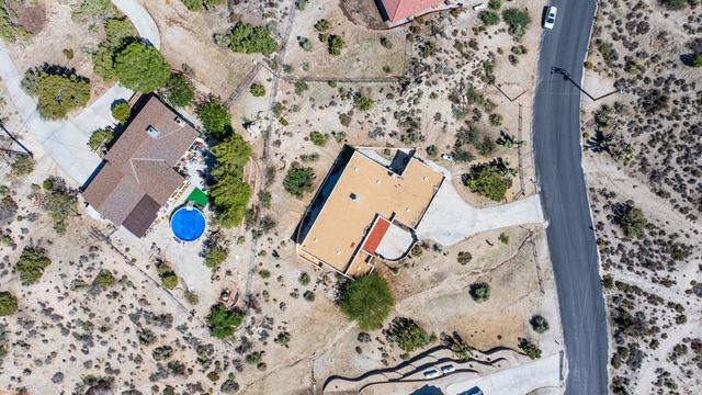 56948 Plaza Del Amigo, Yucca Valley, CA 92284