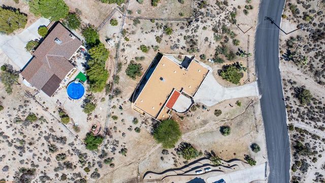 56948 Plaza Del Amigo, Yucca Valley, CA 92284