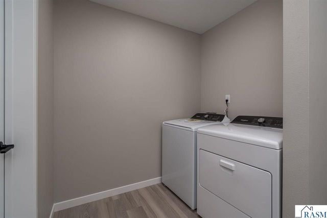 3205 Scotch Lane, Mankato, MN 56001