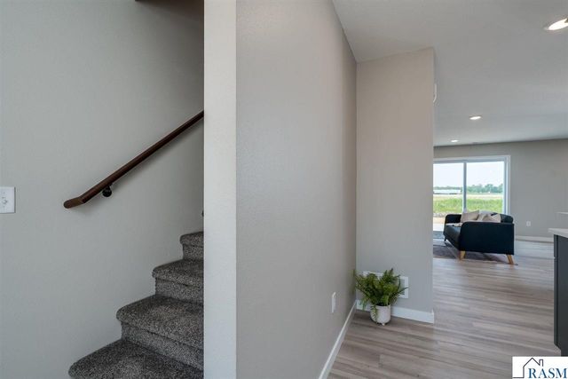 3205 Scotch Lane, Mankato, MN 56001