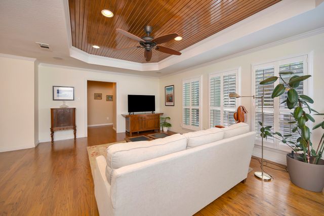 6371 Greenway Road, Fort Worth, TX 76116