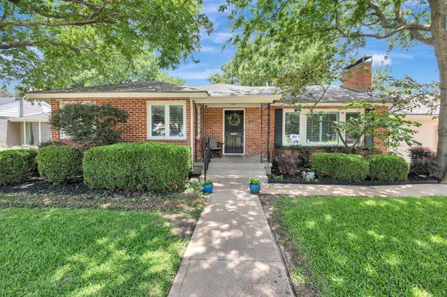 6371 Greenway Road, Fort Worth, TX 76116