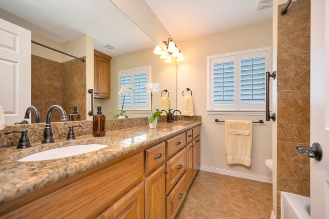 6371 Greenway Road, Fort Worth, TX 76116