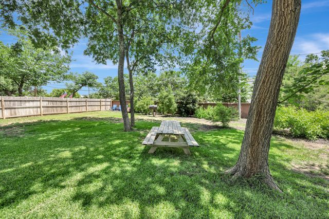 6371 Greenway Road, Fort Worth, TX 76116