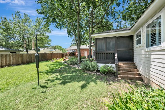 6371 Greenway Road, Fort Worth, TX 76116