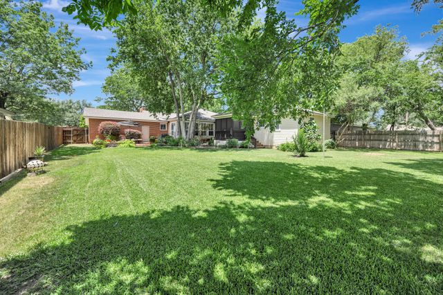 6371 Greenway Road, Fort Worth, TX 76116