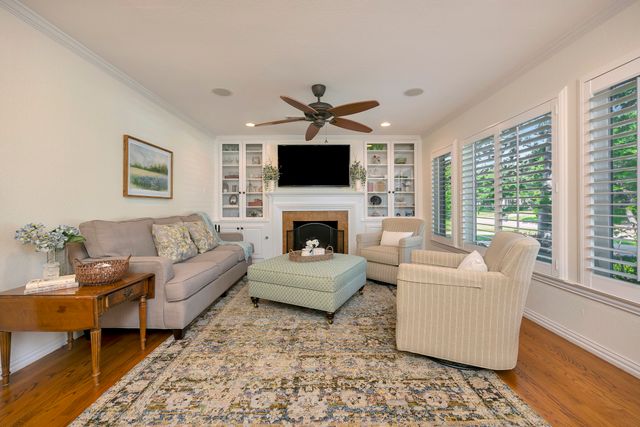 6371 Greenway Road, Fort Worth, TX 76116