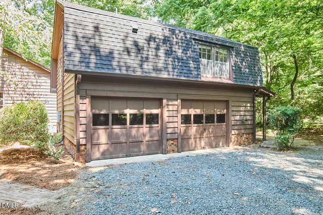 2152 Lakeshore Court, Chapel Hill, NC 27514