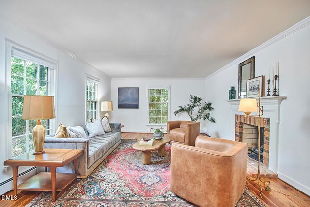 2152 Lakeshore Court, Chapel Hill, NC 27514