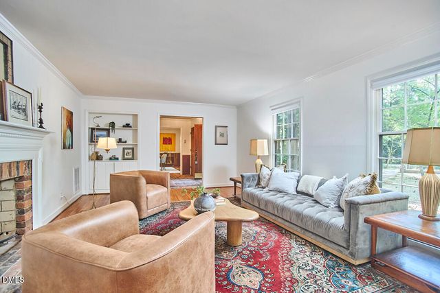 2152 Lakeshore Court, Chapel Hill, NC 27514