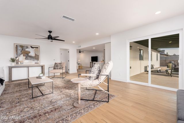 19216 N 22ND Lane, Phoenix, AZ 85027