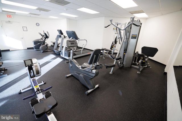 24 COURTHOUSE SQUARE 1007 (PH7), Rockville, MD 20850