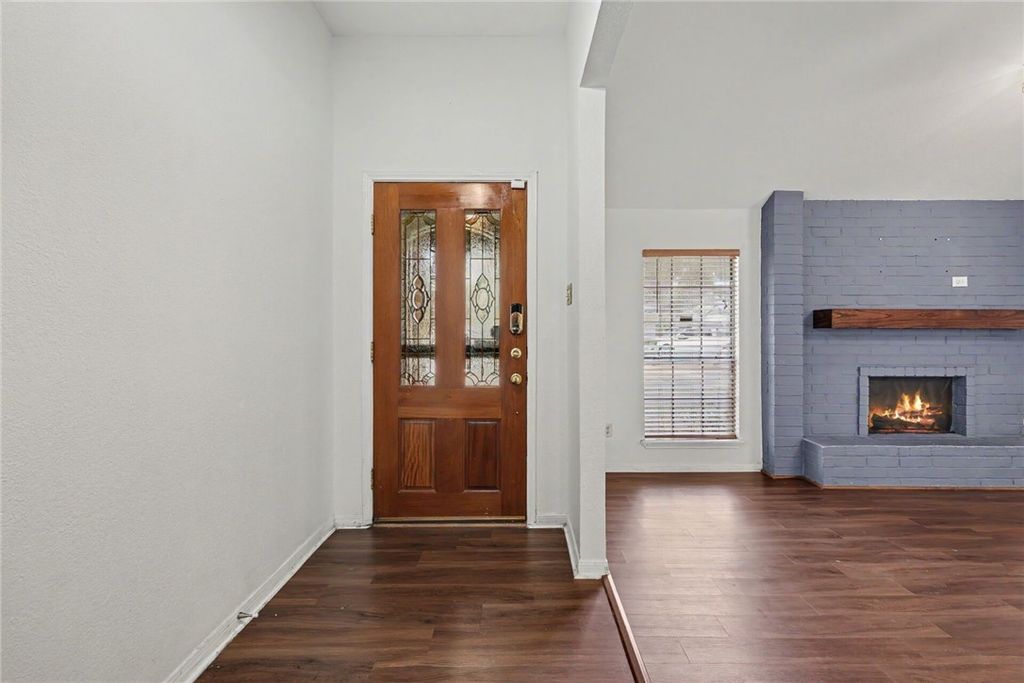 5222 Edinburg Cir, Corpus Christi, TX 78413 — photo 3