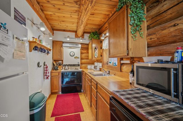 55915 Wood Duck Drive, Bend, OR 97707