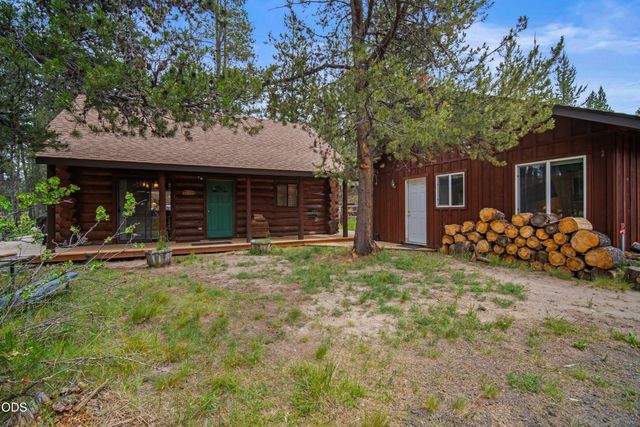 55915 Wood Duck Drive, Bend, OR 97707