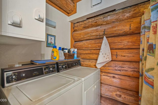55915 Wood Duck Drive, Bend, OR 97707