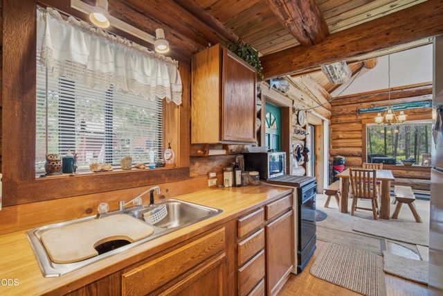 55915 Wood Duck Drive, Bend, OR 97707