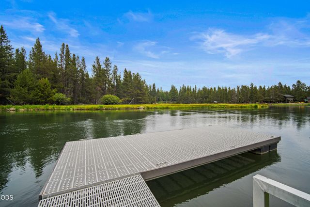 55915 Wood Duck Drive, Bend, OR 97707
