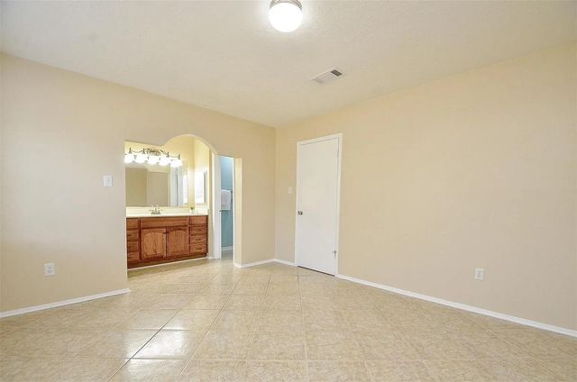 10119 Leawood, Houston, TX 77099