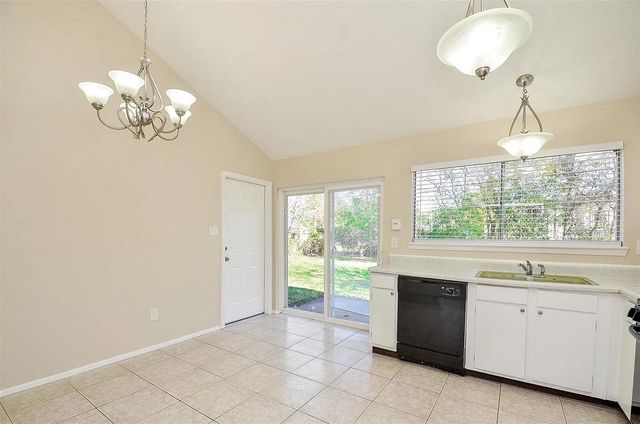 10119 Leawood, Houston, TX 77099