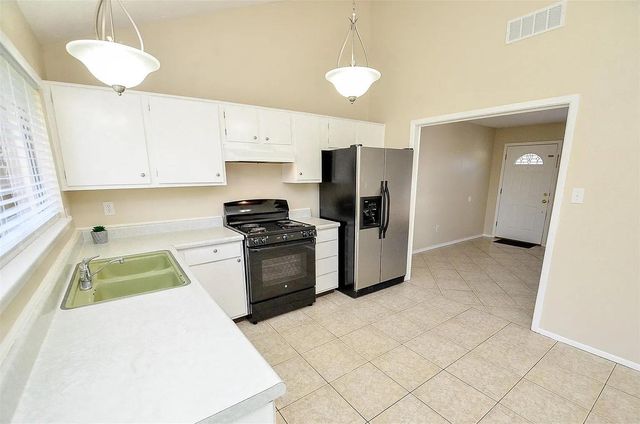 10119 Leawood, Houston, TX 77099