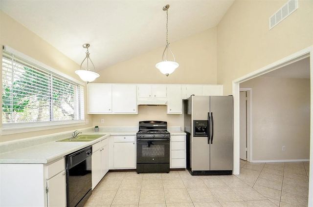 10119 Leawood, Houston, TX 77099