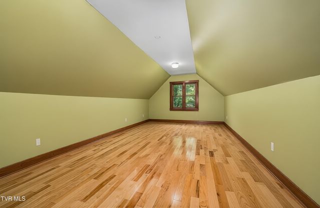 117 Toms Creek Drive, Roan Mountain, TN 37687