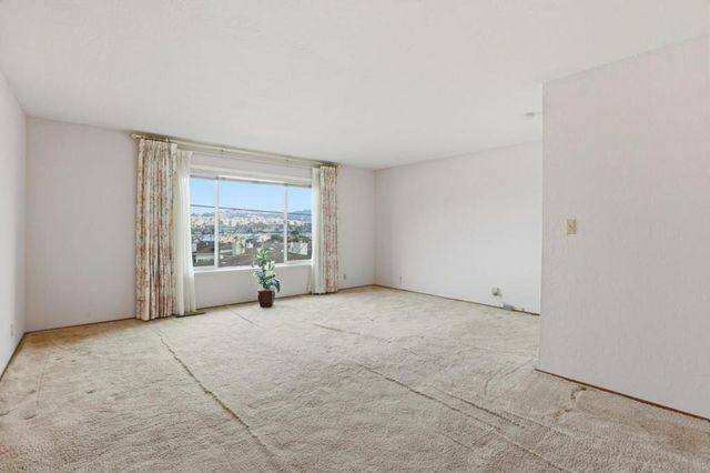 24 Westmont Drive, Daly City, CA 94015