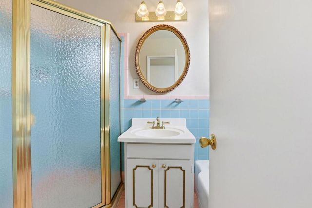 24 Westmont Drive, Daly City, CA 94015