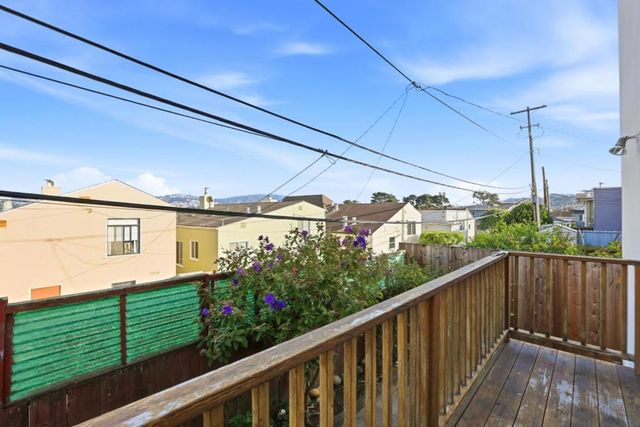 24 Westmont Drive, Daly City, CA 94015